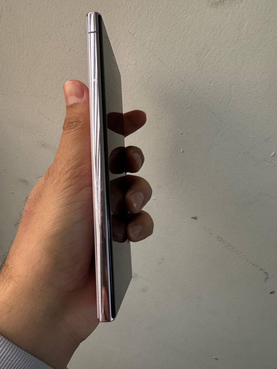 للبيع S23 الترا الذاكرى 256/12
دبل شريحة 
الجهاز نظافة 100% عربي شرق اوسط وصورت ظهر كارتونة
ولا طخة الجهاز استخدام قليل جدا
الالون المميز بنفسجي الجهاز كامل ملحقات كيبل + كارتون
السعر 650 الف 
مكاني بغداد حي القاهرة قرب جامع نداء 
***********
