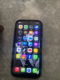 آيفون ١١ برو ماكس • ٢٥٦ • بدون صوت