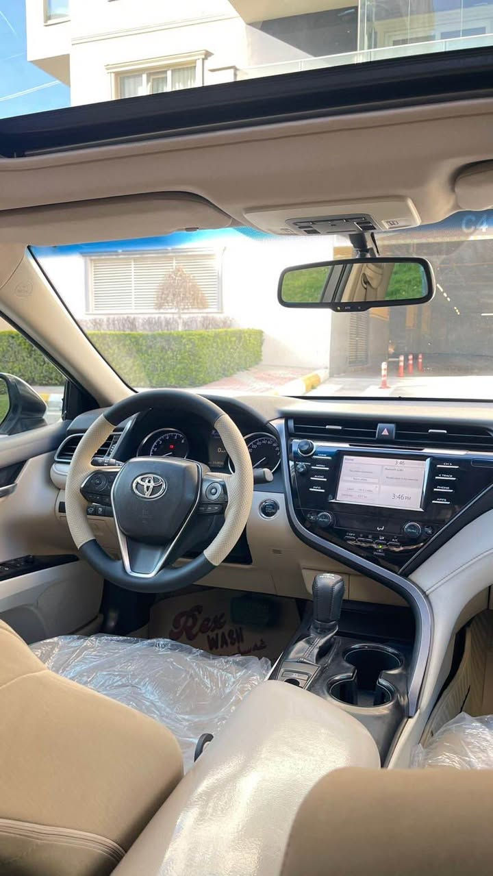 🔳TOYOTA CAMRY 🔳
سفری شەریکەی ساس ١١٢.٠٠٠کم فول مواسەفات پەردە حاسە برێک بەسمە دەرگا بەسمە سڵاید  سەیارەکە سەنەوی تا ٢٠٣١ تازە کراوەتەوە کامل جوانکاری بۆکراوە   
سەیارەکە  نمونەیە لەجوانی
 ڕەسمی سۆنەریم داناوە 
٠۷۷٠۷۷۱۹۸۷۱ Singapore


**إذا كنت صاحب هذا الإعلان وتريد حذفه لأي سبب، رجاءا أرسل رسالة إلى الدعم الفني**