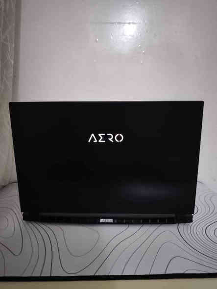 لاپتۆپێکی زۆر ناوازە بەکوالێتیەکی زۆر بەرز 
شاشەیەکی زۆر تایبەتی OLED لەسەرە 😱
نرخی تەنها 949,000

GIGABYTE AERO 15 OLED 
Cpu:Core i7 - 11800H (8core)
Gpu: RTX 3060 6G 
Ram: 16 DD4 (3200 hz)
Hard: TB SSD NVME
Display: 15.6"OLED 4k 60hz

گەیاندن بەردەستە 🚕
***********
*********** حلبجة
