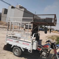 خوذة • قوية • خدش واحد