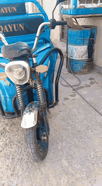 السلام عليكم متاح ستوته شحن اخت لجديده يعني الف متصرف عليها بطاريات عدد 5 جدد عقل جديد كلشي بيها جديد لسعر مليون و 300 وبيها مجال حك جيه مكان بغداد الراشدية موجود خاص وهاذه رقمي ***********
