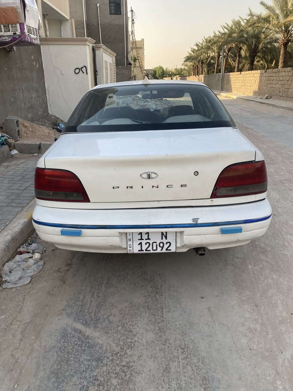 سلام عليكم من رخصت الادمن 'دايو برنس رقم بغداد انكليزي سنويه ل ٢٩ هزه جديده /مكينه 2000مسكر تبريد شغال كير مكينه نضيفات تخم تاير تراي وين ميعجبك السياره بسمي تحويل ثاني يوم السعر٣٧ وبيهامجال مكاني بغداد السيديه ***********
