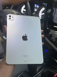 آيباد ١١ برو • M4 • ٢٥٦