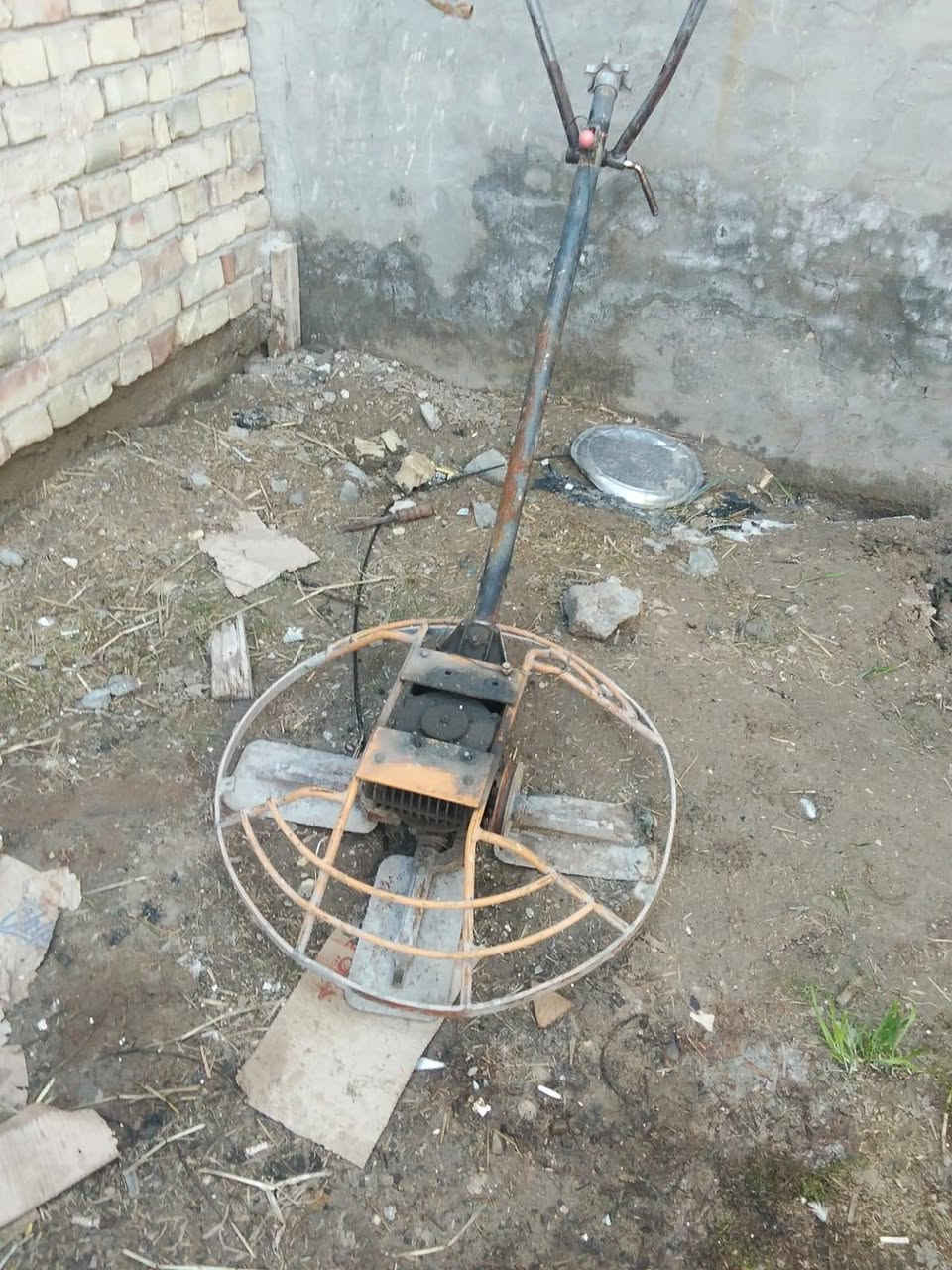 السلام عليكم ساقولات للبيع صيني الباب الاول 
مكاني بغداد السعر خاص واني خادم بيهن وحده 80 بدون ماطور


**إذا كنت صاحب هذا الإعلان وتريد حذفه لأي سبب، رجاءا أرسل رسالة إلى الدعم الفني**