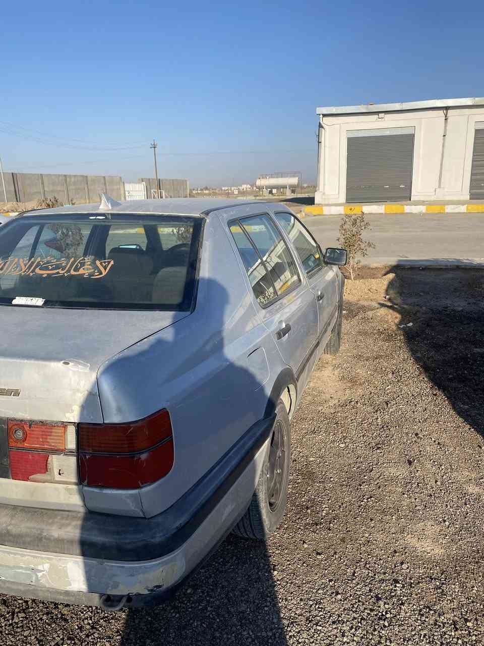 محرك 2000
دوش
كيو اوتو
جام كهرباء يصعد وينزل بالسويچ
تبريد يشتغل
———-
بس بيهة نقوصات بسيطة 
 وترتيبات
السعر : 36 ورقة وبيهة مجال بسيط حگ الجية

السيارة بأسمي وتحويل مباشر 
***********
