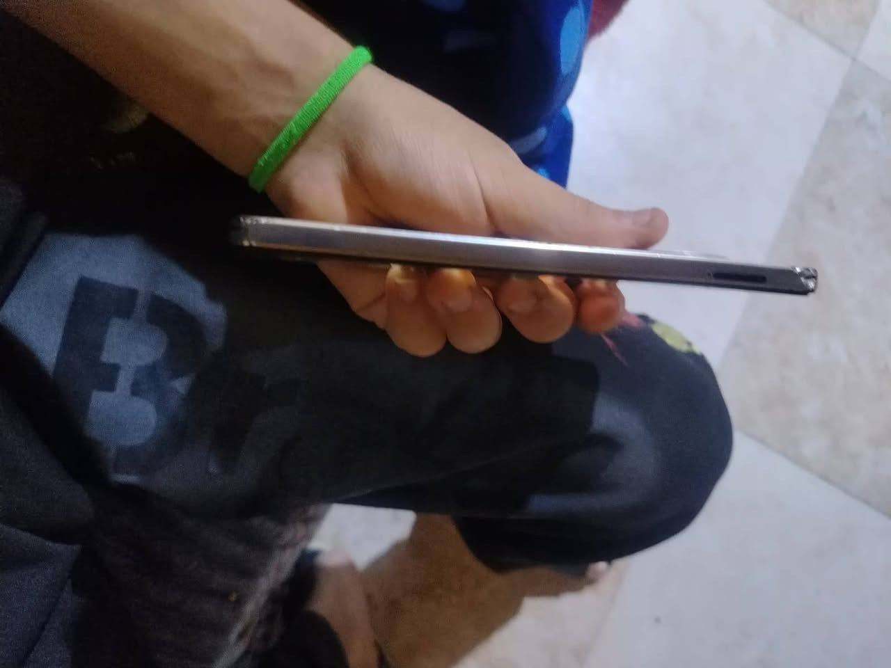 السلام عليكم 
تكنو كامون 30
جهاز معروف بل اداء ماله وسلاسته 
جهاز مكفول من كلشي فقط بل شاصي خدوش بسيطه+بيت مال شريحه ضايع هوه سعر لبيت ب5الاف 
جهاز يخبل الله يشهد 
بدون ملحقات 
رايده ب160بي مجال لشراي +ومراوس
مكاني بصره ابو الخصيب بهادريه قرب محطه الغاز 
رقمي ***********

