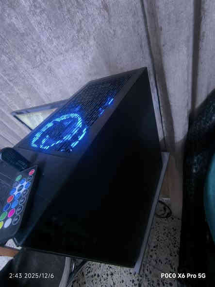 سلام عليكم تجميعة مستخدمة للبيع كامل + شاشة + UPS + كيبورد + ماوس — مواصفات قوية
🔧 مواصفات الجهاز:CPU: Intel Core i7-9700K

Motherboard: ASRock Z390 Phantom Gaming

RAM: 32GB (2×8 + 16GB) 3000MHz

GPU: MSI RTX 2080 Super 2-Fan

Cooler: Aiseye Liquid 1-Fan

SSD: Samsung 512GB

HDD: 1TB

Power Supply: 750W Platinum

Case: مع 4 Fans RGB

🖥️ الشاشة:

AOC 24" 165Hz – 1ms – VA Panel

🔌 الـ UPS:
Online UPS 1KVA
حالة ممتازة، يشتغل بدون مشاكل
⌨️🖱️ الكيبورد والماوس:
Keyboard: H61K ميكانيكي RGB
Mouse: X-Ray GXT 138 RGB
السعر: مليون ومية 
مكاني بغداد الجديدة نواب الضباط
رقمي ***********
