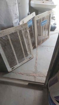 باب مبرده حجم ٢.٥ السعر ١٥ العنوان الاعلام هاتف٠٧٧٠٣٤٥١٧٨٦