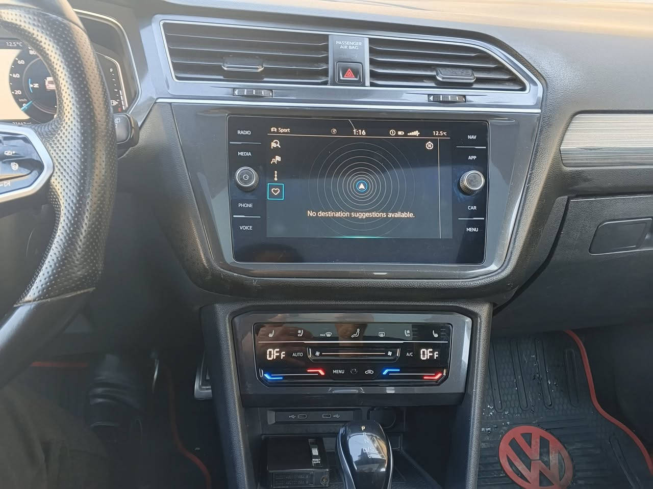 السلام عليكم
فولكسواكن تيكوان 2022 فول فول 1/1 sel / r line
راردات 360
كامرات 4
بانوراما
كشنات تدفئة وتبريد
كشنات جلد وكهرباء وخزن
ستيرن هيتر ولمس وختم r line
جنطة كهرباء
شحن واير ليس
تبريد لمس
حساس امامي خلفي
نقطة عمياء
رقم بغداد الماني جديد والسيارة بيهة صبغ جاملغ وبنيد فقط
السعر 168 وبي مجال قليل وماكو هيج سعر على هاي المواصفات
*********** في كركوك
