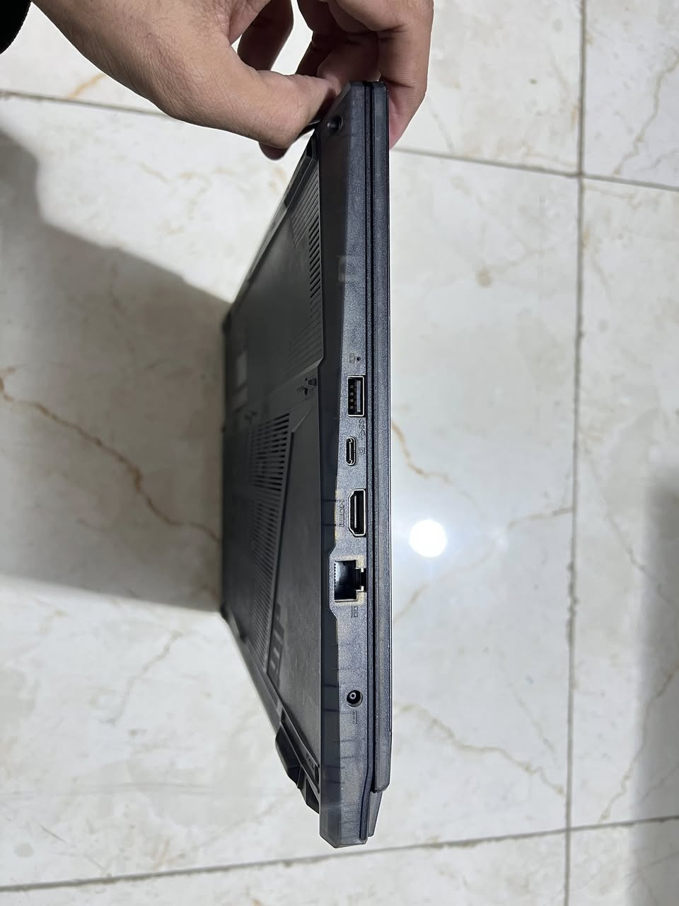 MSI CYBORG 15 A12VF
لابتوب مخصص للالعاب والشغل الثكيل كتصاميم 3D وغيره 
المواصفات :
.
.
intel Core i7 12650H (10 cores)
24gb ddr5 4800mhz
RTX 4060 (Laptop GPU) 8gb
144hz 1920x1080 ips non-glare
1TB SSD (7350MB/s read 6000MB/s write) 
WiFi 6 
With 1 Thunderbolt port
2 USB 3.2
. 
.
.
الحاسبة مرتبة وقوية مع كامل ملحقاتها والشاحنة الاصلية والكارتونة الاصلية وتستحمل جميع الالعاب وبرامج التصميم 
.
السعر 1,500.000 وبيها مجال 
للاستفسار /عقيل ***********
متواجد واتس ايضاً
