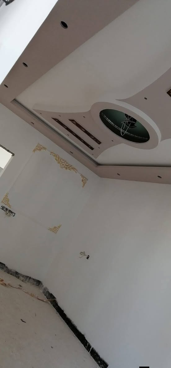 سلام عليكم ورحمة الله
يوجد كاجر متميز و بانسب الاسعار
صبق داخلي خارجي
سقوف ثانويه
ورق جدار
جبسم بورد.... مقربي
بديل خشب بديل رخام 
ديكورات ملكي
طلس و صبق مقربي
للستفسار ***********
‏‪***********‬‏
خاص الصفحه
