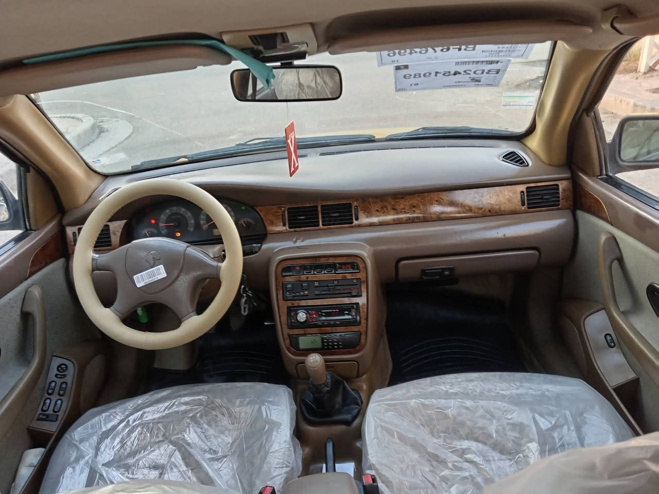 سلام عليكم لبيع موديل ٢٠١١ محرك وكير مكفولآت تخم تاير حداديه أمامي خلفي جديد السنوي تبريد سيارة مكفولة بدون صبغ سيارة جاهزة هاتف *********** مدينة الصدر السعر. 45
