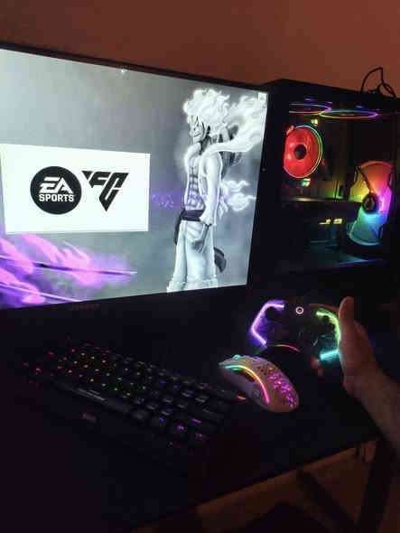 شباب للبيع سيت أب كامل  pc 
حبايب لمو شراي لا يطبلي خاص ❤🌹

معالج amd ryzen 5 5600x

بورد gigabyte b450m s2h

مبرد amd wraith prism (مال رايزن 9)

رامات corsair vengeance rgb pro (2x8) 16gb

تخزين crucial 500gb m.2

كرت شاشة amd radeon rx 6650xt gigabyte gaming oc

بورسبلاي thermaltake smart rgb 700w

شاشه165HZ .1M IPS 
27 حجم
كيبورد ريد سوج 
ماوس كلوريس مدل D
سماعه + ماوس باد + ميز كيمنك+ يده اكس بوكس
كرسي كيمنك 
حبايب سعر نهائي ابد مابي مجال (مليون , ٢٠٠) 
توصيل  موجود وذا تريد تجي تفحص كل القطع وطيك ضمان شكد متريد مكاني كربلاء طوريج
***********
