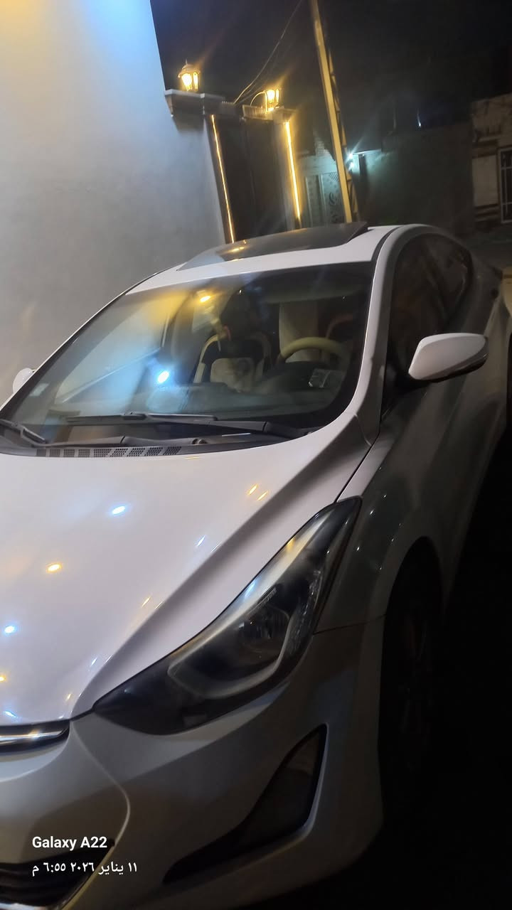 هيونداي إلنترا 2014 للبيع المستعجل
سيارة لقطة ونظيفة جداً (فول مواصفات) 
​المواصفات:
​✅ النوع والموديل: هيونداي إلنترا 2014.
​✅ اللون: أبيض ملكي (صبغ ونظافة توب).
​✅ الرقم: نجف ألماني (خصوصي).
​✅ نظام الوقود: تعمل بنظامين (غاز + بنزين) اقتصادية جداً.
​المميزات (فول مواصفات):
​🔘 فتحة سقف (سلايد روف).
​🔘 بصمة تشغيل وبصمة أبواب.
​🔘 حساسات خلفية أصلية.
​🔘 الداخلية: نظيفة جداً مع تحكم ستيرن وشاشة معلومات.
​🔘 المحرك:  (مثل ما موضح
 بالصور).
​السعر والموقع:
​ السعر المطلوب: 128 ورقة (وبيها مجال  بسيط
📍 الموقع: النجف الأشرف - حي ميسان.
​📞 للتواصل والاستفسار: 
***********
