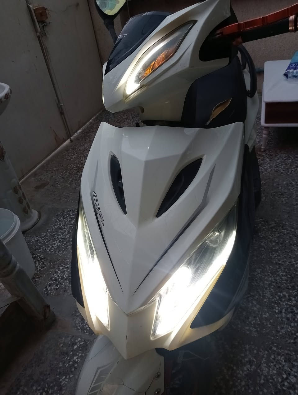 دراجه صيني نوع GHOST
للبيع نضيفه سرعتها 80 
رايدها 400 او بيها مجال


**إذا كنت صاحب هذا الإعلان وتريد حذفه لأي سبب، رجاءا أرسل رسالة إلى الدعم الفني**