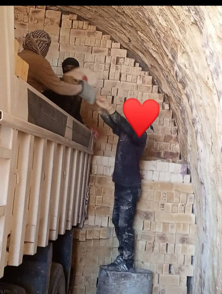 السلام عليكم طابوق واحد عل واحد ركن والقلب والون  توصيل الناصريه والبصره وزياده 250 والسعر حسب المكان والاستفسار ***********وانه بخدمتكم
