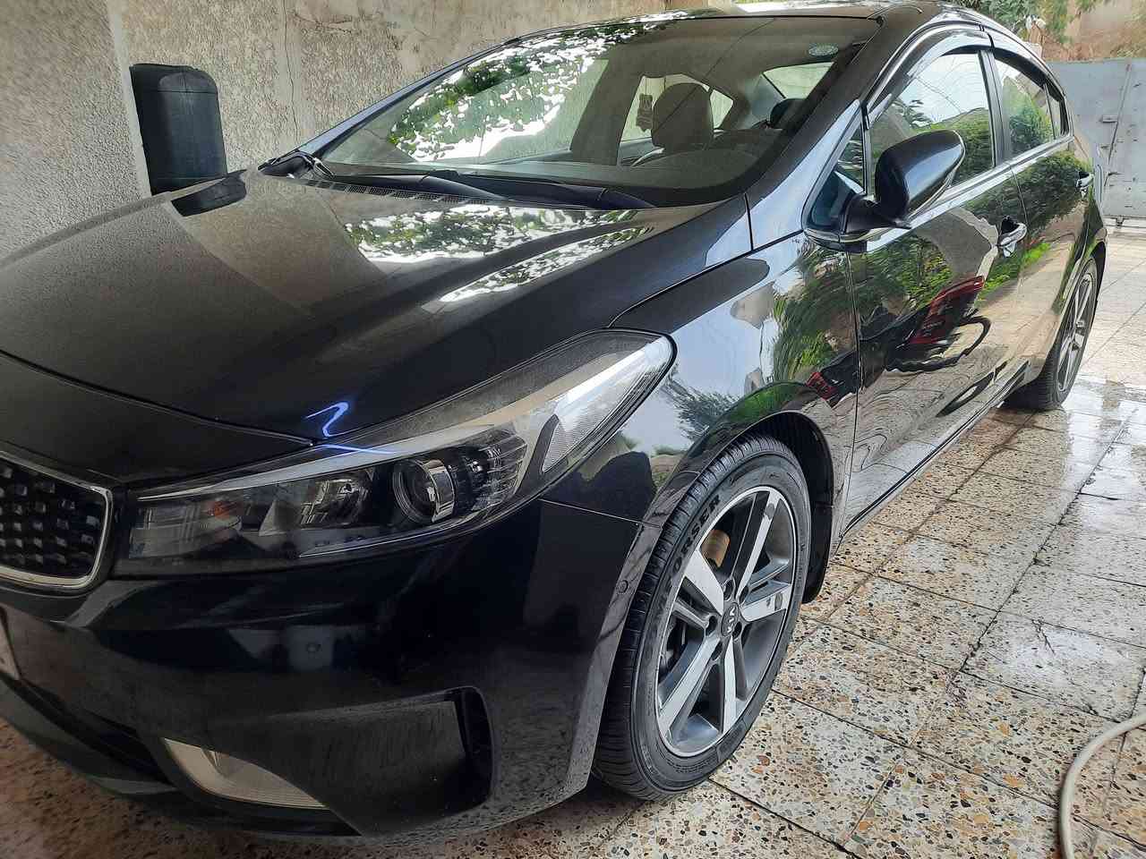 سيراتو ١٧ خليجي فول مواصفات إيراني ت*********** السعر ١١ مكان السياره الغزاليه رقم وهزه جديده
