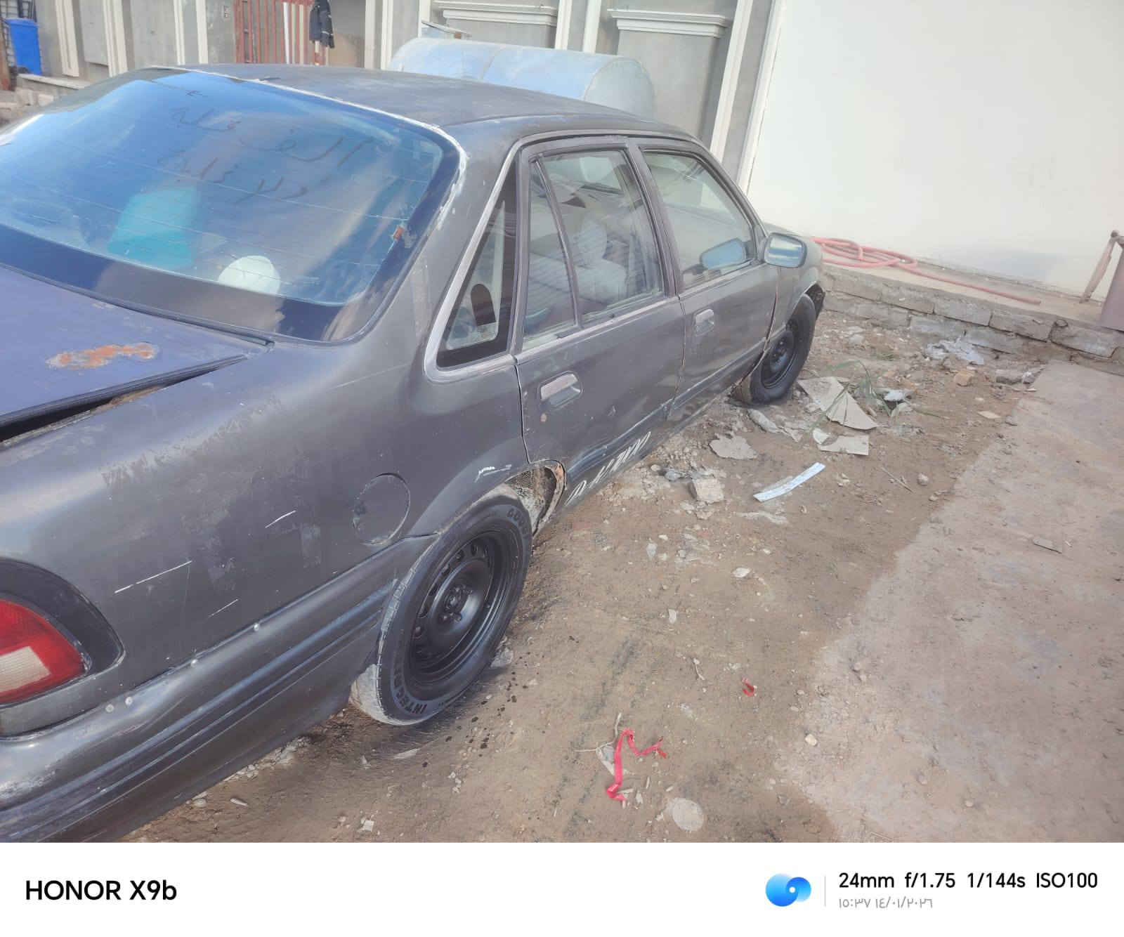 دايو برنس للبيع موديل 1993السياره كير عادي محرك 2000 كهربائيات شغاله  بيها خياسات  اليريدها يجي يشوفها 
السعر 15 وبيها مجال للاستفسار الاتصال على الرقم *********** 
المو شراي لا يخابر رحمه لوالديكم
