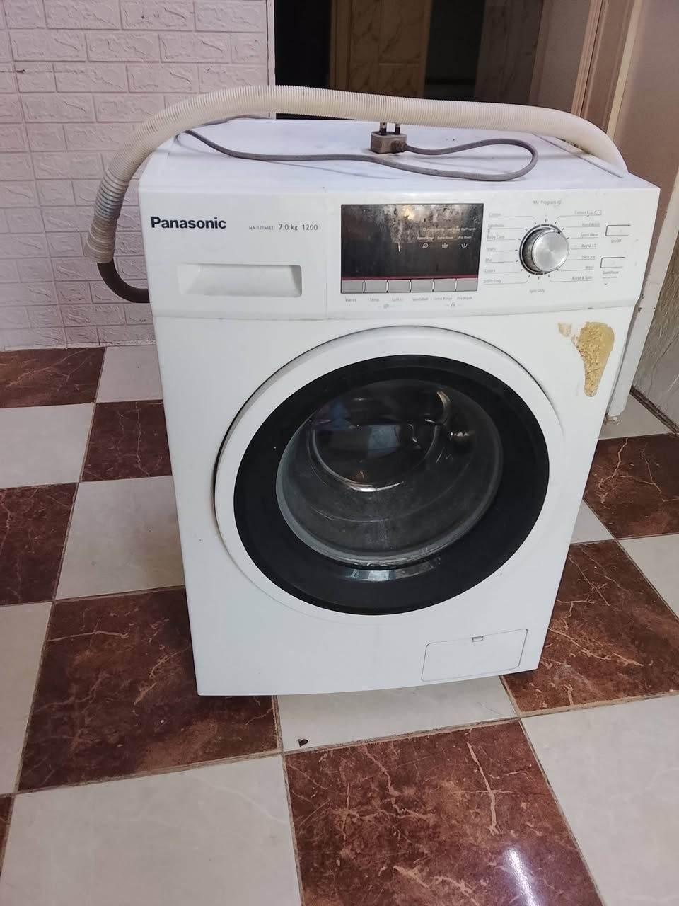 غسالة اوتماتيك كاملة عل شغل 100الف 08852288865


**إذا كنت صاحب هذا الإعلان وتريد حذفه لأي سبب، رجاءا أرسل رسالة إلى الدعم الفني**