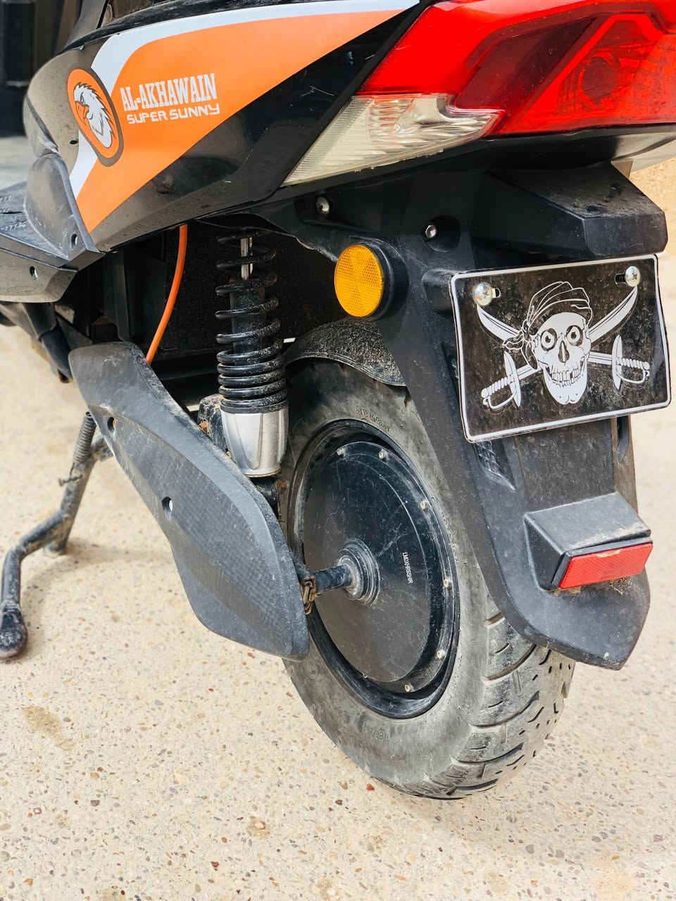 ماطور شحن للبيع بطاريات جدد موديل 25 قشره نظيف سعر والاستفسار على هذا الرقم ***********
