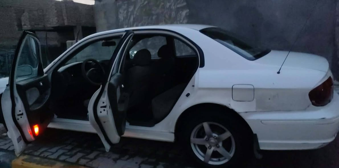 سوناتا وفود 2004 ابيض رقم بغداد تفاصيلها بالصور تبريد شغال سيارة بلادية مكينتها دايخه دواخلها كشناتها بلادية  السعر 65 اوبيها مجال


**إذا كنت صاحب هذا الإعلان وتريد حذفه لأي سبب، رجاءا أرسل رسالة إلى الدعم الفني**