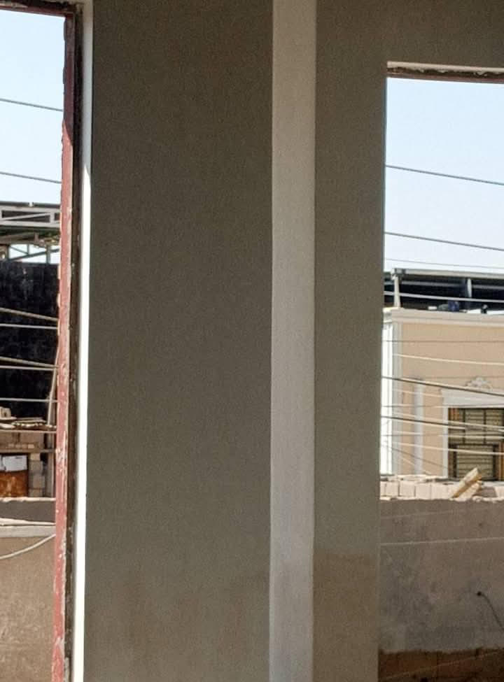 لبخ. بياض وجهات  لبخ مساطر درجه اولى 
متفرق حاليا مقطوعه أو متر مربع 
كادر متوفر واتساب على هاتف 
***********
