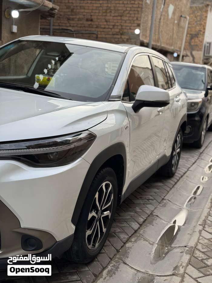 السلام عليكم ورحمة الله وبركاته
فرونتلاندر اس موديل ٢٤ ماشيه ١٦٨٠٠ كيلو تقريبا قابل للزياده
سياره مكفوله عدا مكان بالبنيد وكعت عليه كارتونه  
معروفه مواصفات الأس السعر ٢٦.٥ مليون بي مجال حك الجيه للاستفسار اكثر ***********
