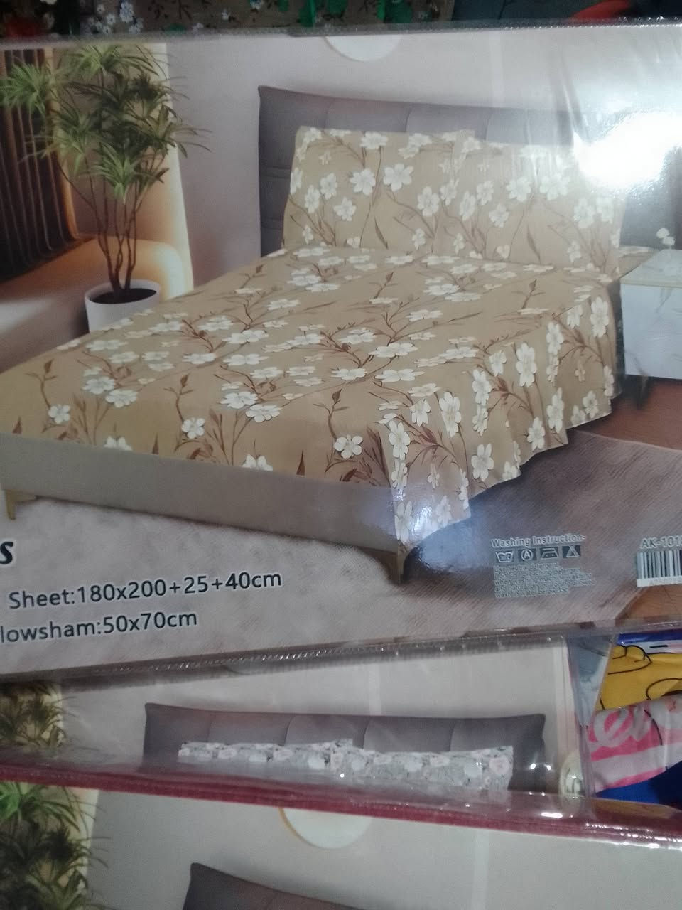 من رخصة الادمن
توفر شرشف جرباية نفرين مع وجه مخده عدد2 السعر 8000الاف
حله شارع 60
***********
***********
