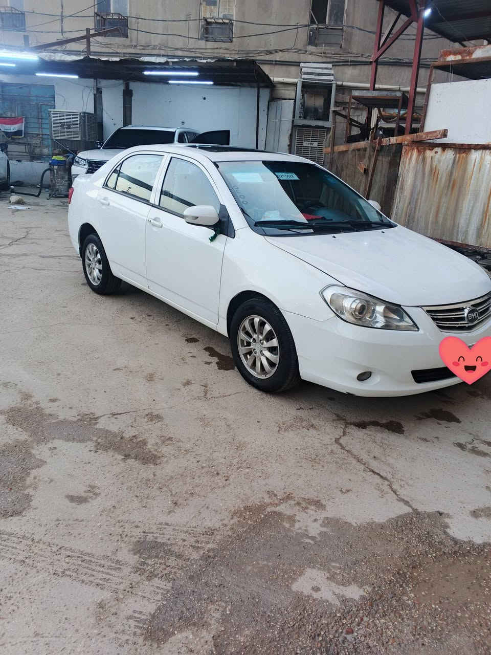 سلام عليكم بيوايدي موديل 13 كفاله عامه ما عده الدواير مكينه كير مكفولات مكاني حله *********** اتصال وبيك خير ودلل
