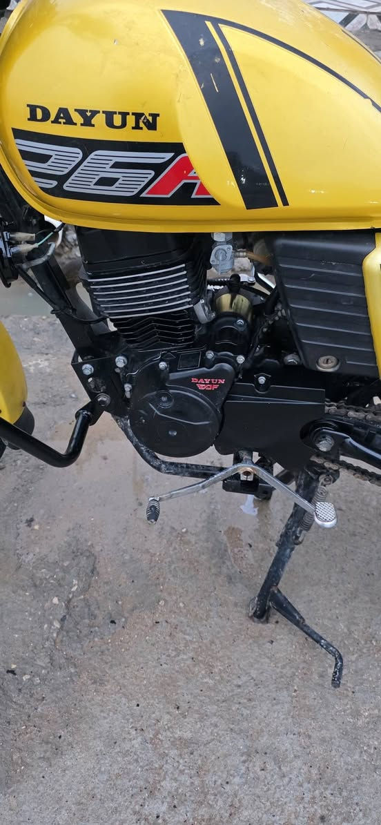 دايوان نفخ موديل 23 مرقم وكامل سنويه ب اسمي لوحات موجوده دراجه مكفوله كفاله عامه مابيه اي مشكله كهربائيات كله شغاله فقط التانكي مزلغ بس هاي بيه غيره مابيه اي خلل مكاني قلعه سكر سعره مليون و ٩٠٠ وبي مجال 
***********
