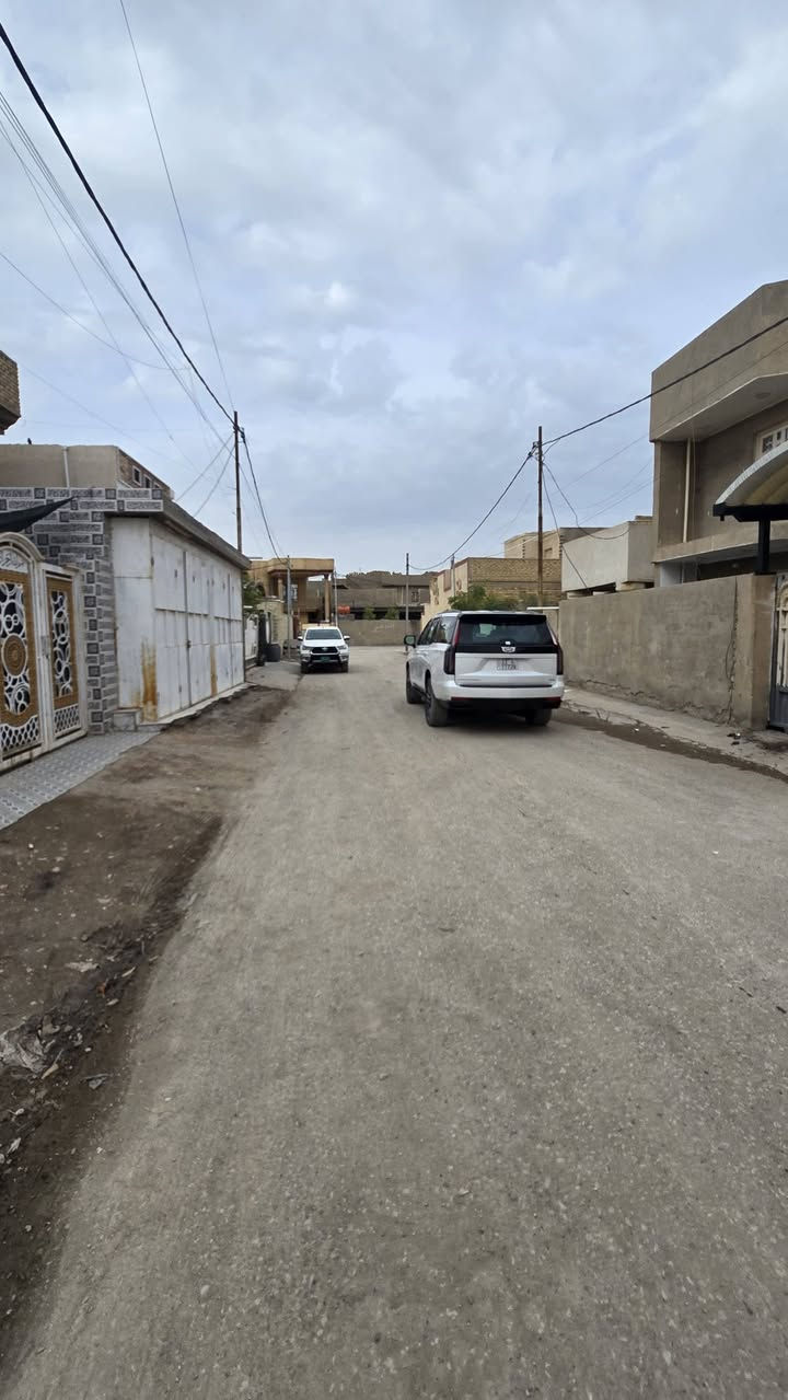 #للبيع #للبيع #للبيع 

نصف قطعة أرض طابو ملك صرف مساحه ١٢٥ متر 🌴🍀
واجه ٦.٢٥  متر 🌴🍀
نزال ٢٠ متر 🌴🍁
شارع ١٠ متر 🌴🍀

تتوفر فيها جميع الخدمات السكن 🌴🍀

باقي التفاصيل موضحه في مقطع فيديو والصور 🍁

الموقع بابل قضاء المحاويل حي الرسول 🌴🍀

رقم العقار ٢٤٤٥ 🌴🍀

🌿🌿🌿🌿🌿🌿🌿🌿🌿🌿🌿🌿🌿
#للإستفسار اكثر او م عرفة السعر يرجى مراسلتنا او  الاتصال على الارقام التاليه او زياره #مكتب #عقارات #اراضي #المحاويل الكائن في قضاء المحاويل حي ١٧ قرب #مقهى الصياد القديم 
*********** / *********** حسين أبو شمس
