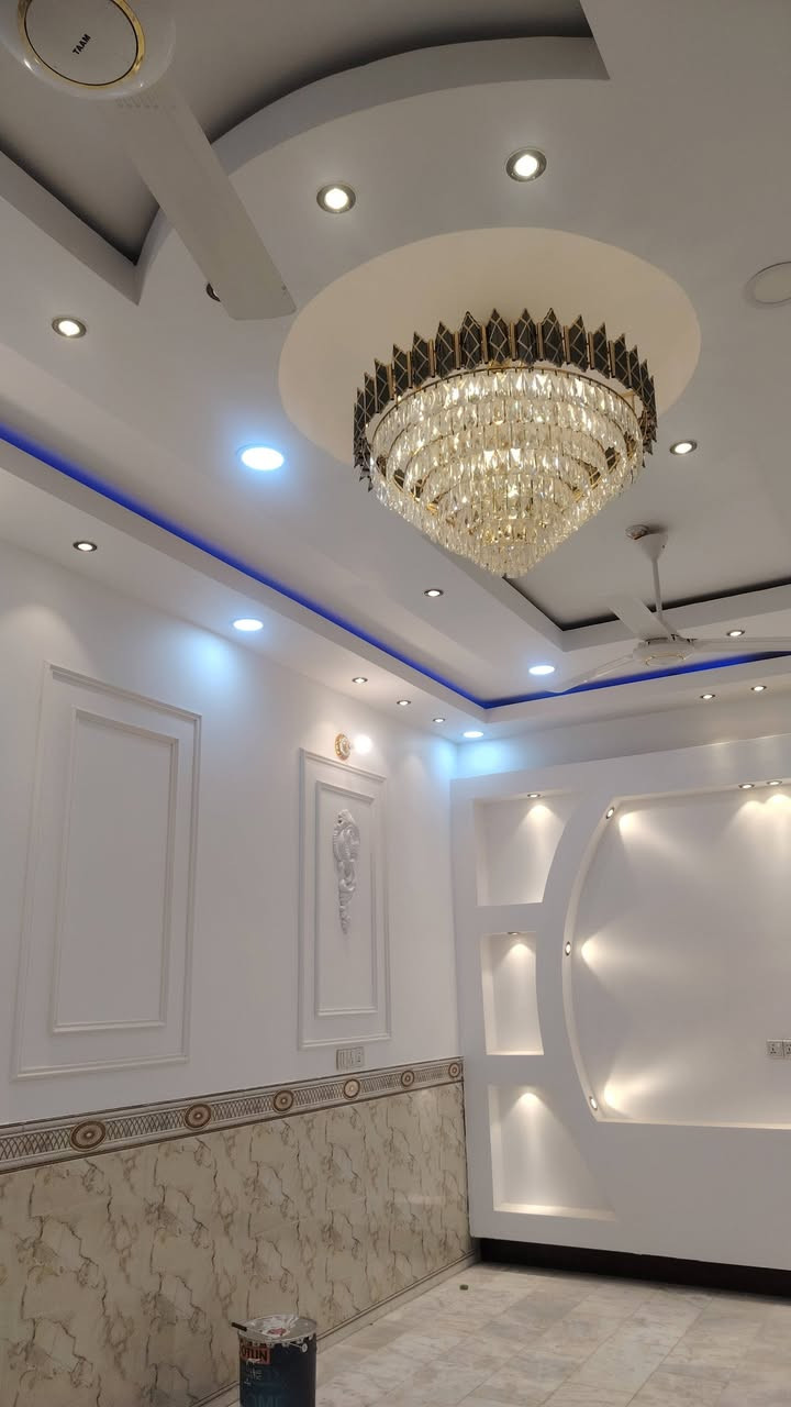 اشتغل كافه لاصباغ وديكورات وسحب لمعجون وسقف ثانوي وتغليف جدران ***********
