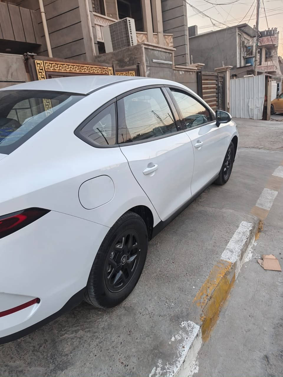 للبيع BYD كن بلص 2025 زيرو مال بيت

بعدها بحاله الشركه مرقم بغداد وهزه كامله

ماشيه  700  بأسمي

مشيت بيها كد الترقيم قبل كم يوم اشتريتها

كفاله عامه من الصبغ والشخط 

مواصفات كامرا خلفيه ورادار خلفي ،داخل

 جلد شاشه وبصمه وكارت تشغيل وصندوق ريمونت وتشغيل عن بعد ،كير طيارة ،هاند بريك كهربائي ومواصفات هواي

 شاحن اصلي، منفاخ فوم، ماسحات بدله طوارئ ومثلث وهوك ،كير ومحرك وتبريد وحداديه مكفوله 

السعر 19/300 بيها مجال حك الجيه
الشراي يتصل اخوان
***********
