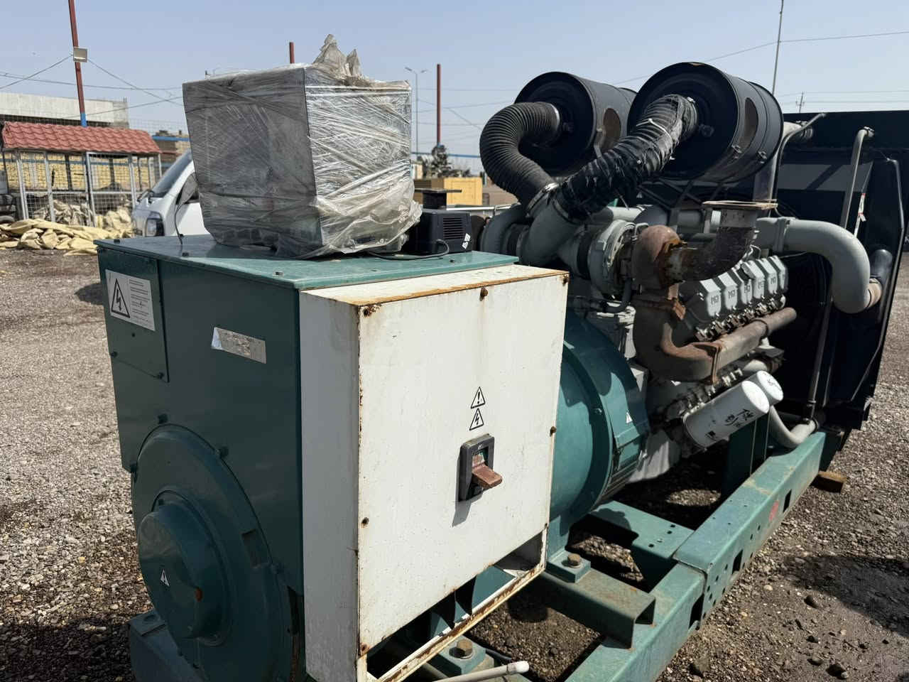 السلام عليكم
للبيع دايو DHIكوري أصلي🇰🇷
12سلندر دبل سوبر دبل راديتر هواء +ماء 
تعويض كهربائيّ
وارد أوربي 🇬🇧 

التوليد استامفورد انكليزي 750كيفي 

موديل 2005

عدد ساعات التشغيل قليل جداً

 سيطرة حديثة متطورة (برودكشن)إطفاء وتشغيل ذاتي فول اوتماتيك المولد 

شرط الحمل 1500امبير مرتاح 🦅🔥

ملاحظة/مكفول من الصرف والبخار والدخان 💪

 المحرك غير مفتوح 🔒

ملاحظة/مكفول من الصبغ والتجديد 🦅

العنوان-بابل -شوملي

للاستفسار الاتصال ع الأرقام التالية

***********/كرار حيدر 

***********/حيدر محيميد 
***********/حيدر محيميد 

علماً يتوفر لدينا من ال١٠كيفي إلى ٧٥٠
