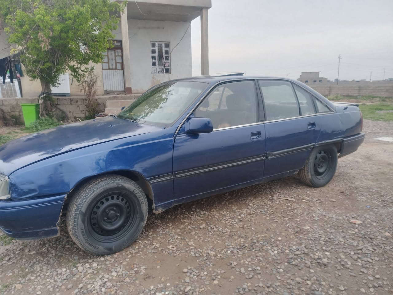 السلام عليكم اوبل للبيع ويرهم مراوس بطه ما مسجله سياره نضيفه شوف العين صدر جديد
***********
