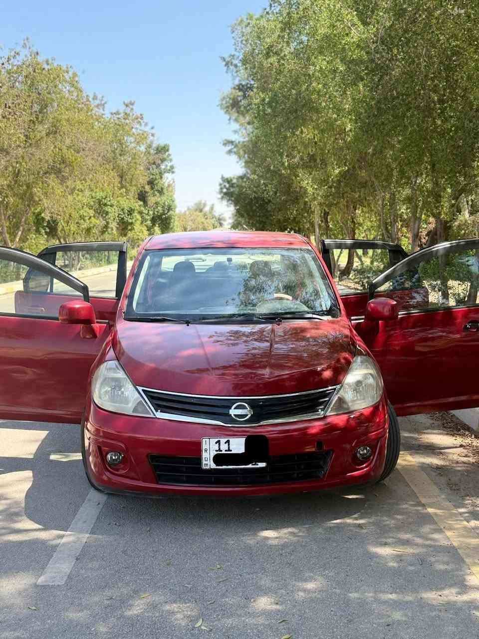 السلام عليكم للبيع نيسان تيدا خليجي موديل 2011 رقم بغداد بسمي تحويل ثاني يوم سياره جاهزه كهربائيات شغاله لايت زنون  مكينه كير خير من الله تبريد ثلج بيه صبغ جاملغ امامي جهه الصدر  وجاملغ خلفي جهه السائق وباب كلير ابيع 3 قطع صبغ فقط الباقي كفاله السعر ع الاتصال وتدلل *********** مكاني بابل المسيب تحياتي للجميع 🫡
