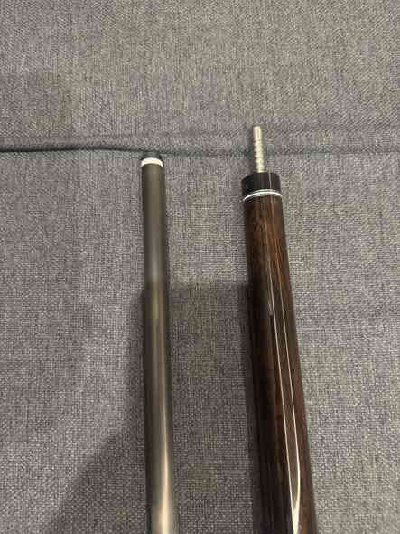 السلام عليكم هاو كاربون للبيع اخو الجديد استعمال قليل ***********
