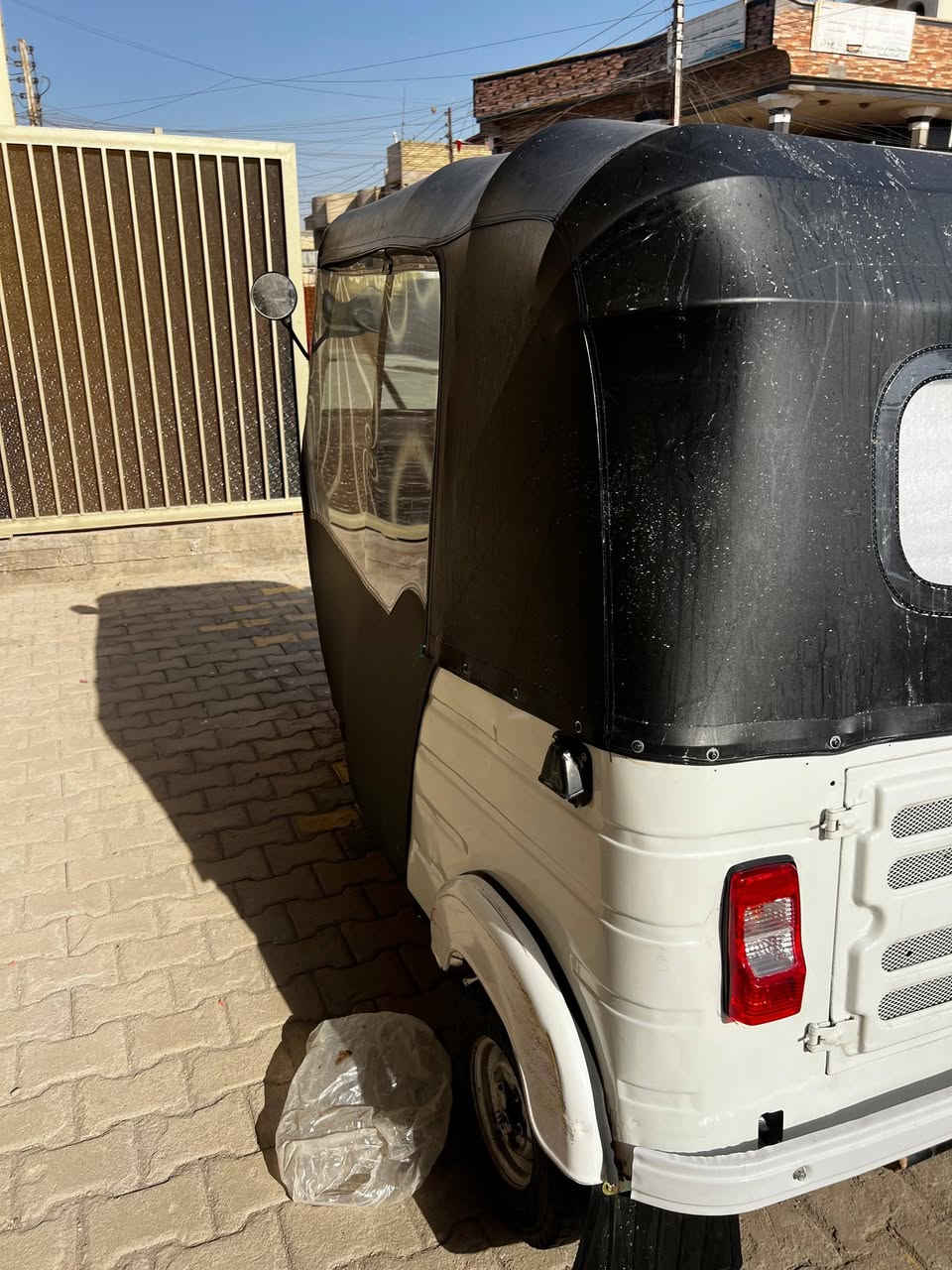 تكتك للبيع موديل 20 شهر 2 رقم وسنويه مصبوغه عام جماليه كامله مكمله كبل لشارع محرك اكسل خير من الله
السعر 5800 المكان بغداد جسر ديالى القديم شارع 70
***********
