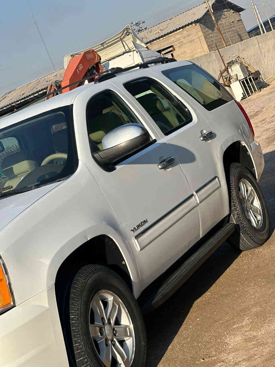 سلام عليكم سياره يوكن سياره موديل 2011 سياره خليجيه سياره كفاله عامه سياره حلوه وخير من الله حداديه ومكينه وكير جدد سياره بسمي العنوان البصره الزبير الرقم *********** تفاصيل على الرقم السعر 210 وبيها مجال
