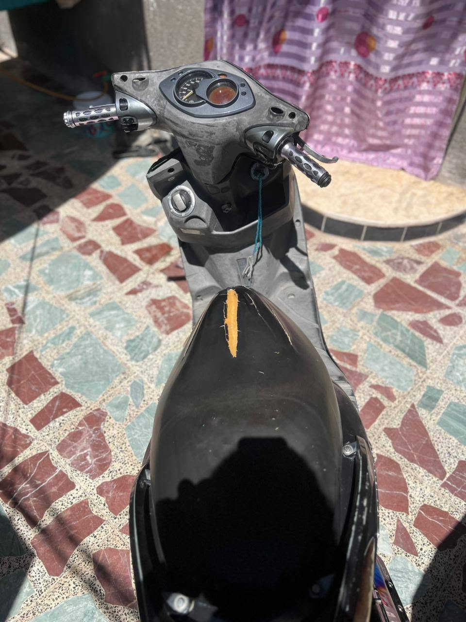 سكنس فحل خطين نوزل
كلجات رياضي 
صالنصه رياضي طرب 
مكينه تونس الجناي 
شلعه ومعدل 
نكره سلف بأي وقت 
السعر 950 وبيها مجال بسيط 
العنوان بغداد حي النصر
***********
