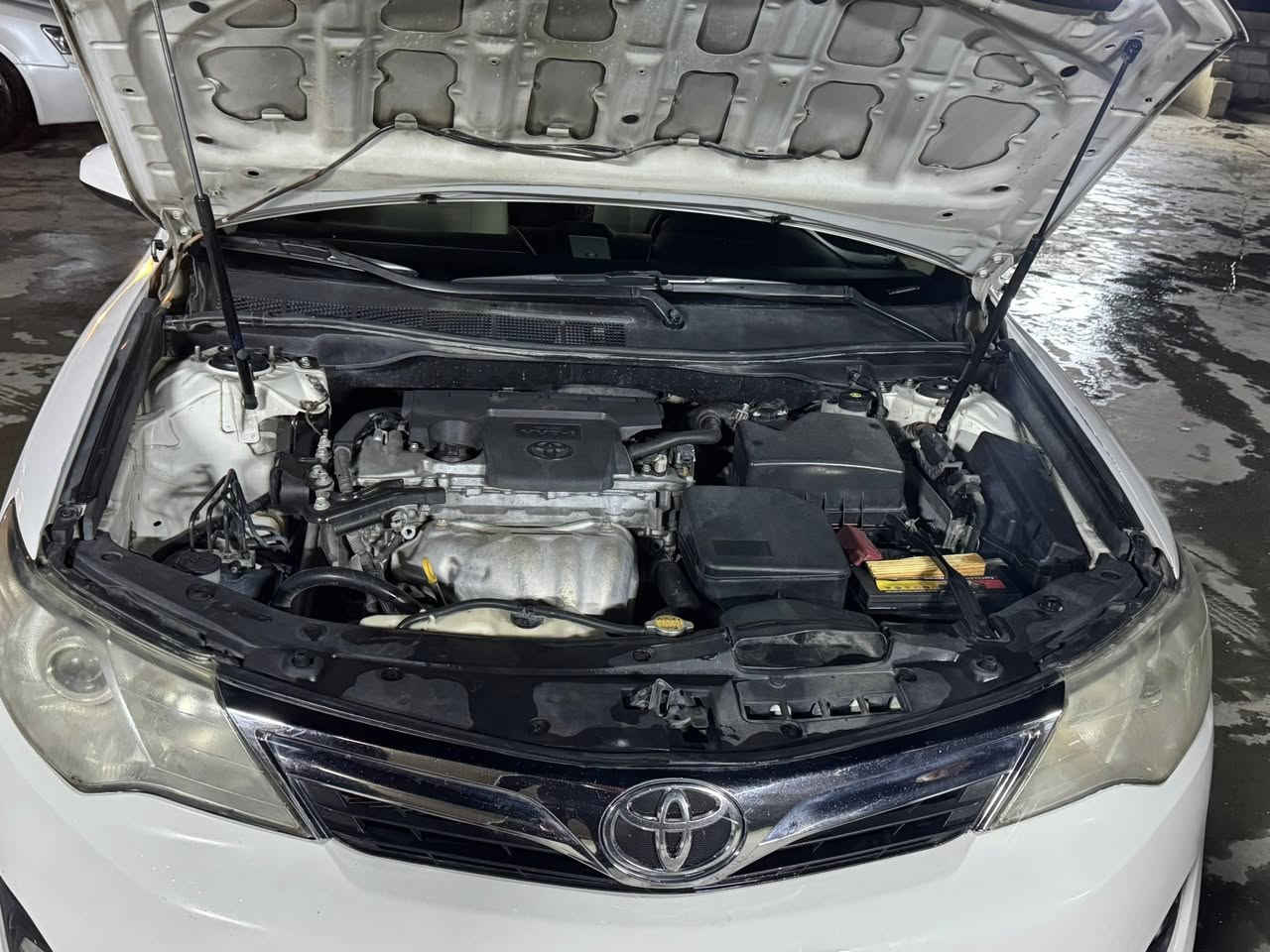 كامري ٢٠١٢ مواصفات LE خليجي 
رقم اربيل دولي باسمي 
 كلين  
محرك ٢٥٠٠ 
تبريد قطعتين 
منضومة زنون ١٣٠ $
واتساب ***********. 
مكان السياره كركوك 
السعر ١٥٢ بيه مجال
