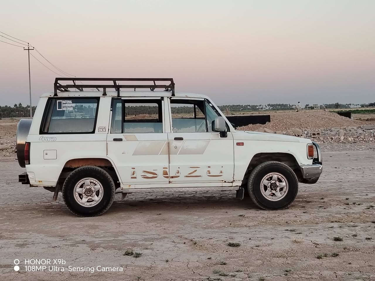سلام عليكم
سياره البيع عزوزه موديل ٨٨ محرك كير بطه

رقم بغداد الماني شرط تحويل تخم تايرات جديد

كهربائيات كلها شغالة السيارة نظيفة وسعر ٣٥ بيها مجال

رقم ***********   عنوان ديالى بلدروز
