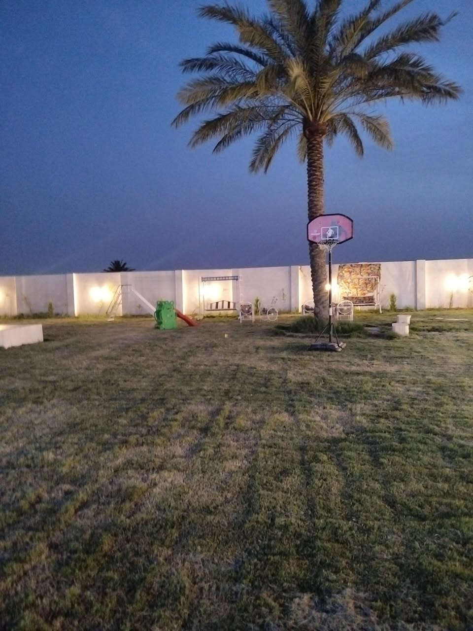 مزرعة كناريا الدوره للايجار مناسبات اعراس عوائل وشباب للتواصل ***********
