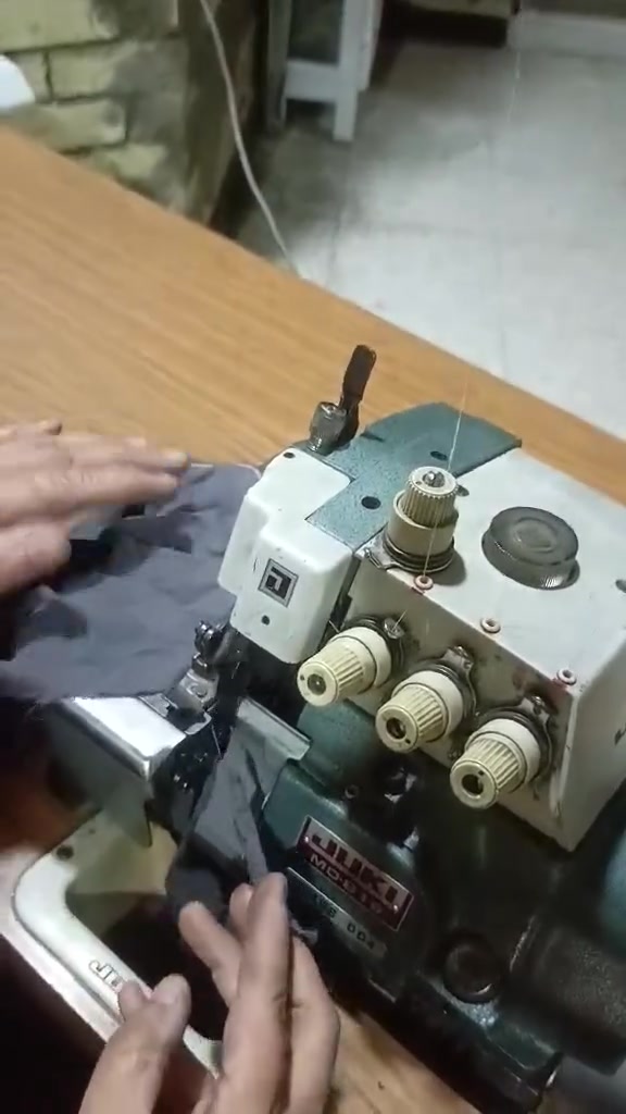 اوفر جوكي ياباني اصلي كلش نضيفه وعلفحص 300 مدينة الصدر


**إذا كنت صاحب هذا الإعلان وتريد حذفه لأي سبب، رجاءا أرسل رسالة إلى الدعم الفني**