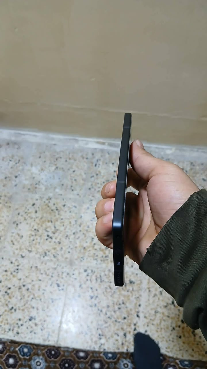 السلام عليكم
جهاز انفنكس نوت خمسين برو
ذاكرة. 256
رام. 16
60فريم سبوع الجاي يجي تحديث يصير 90فريم
شاحنة ماكسيف 30واط وشاحنة واير 90واط . 
اغراضو كاملة
سبب البيع اشتريتو قبل يومين جلخ مابي ونزل احدث منو وراح ابيعو بي ضمان سنة 
سعرو من النهاية لاتعاملني 275والله قبل يومين اختو إب 325
رقمي ‏‪***********‬‏. مكاني حي سكر يم جامع الرحمة
