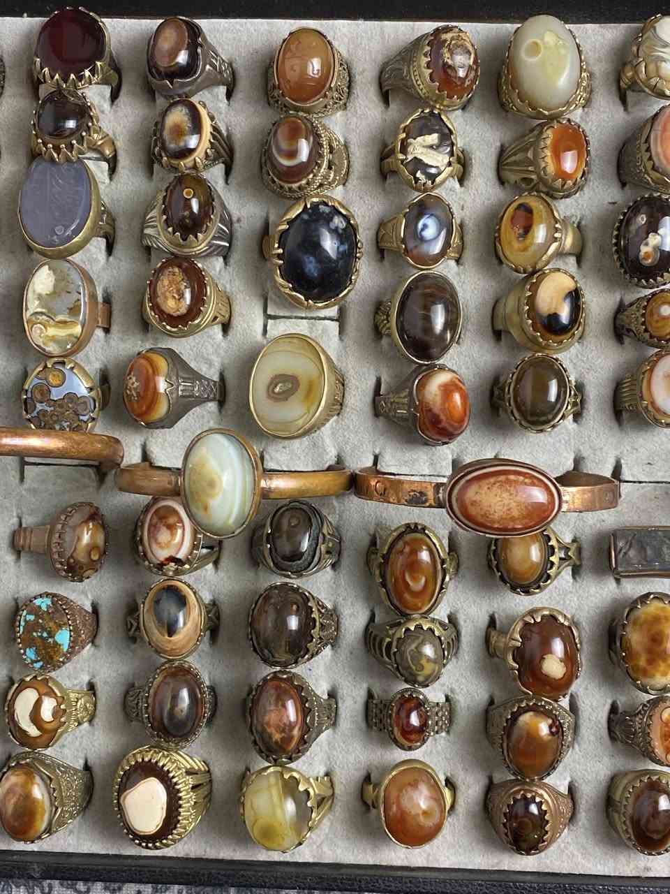 قطعه١٠ توصيل٥


**إذا كنت صاحب هذا الإعلان وتريد حذفه لأي سبب، رجاءا أرسل رسالة إلى الدعم الفني**