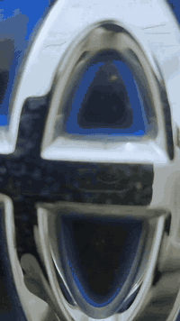 تويوتا هايلاندر 2022 
وارد خليجي بدون قطرة صبغ كفالة 
 محرك 2500تيربو
١_تحكم استيرن

بصمة 
داخل جلد اسود 
كشنات كهرباء +تدفئه بالكشنات 
اشارة ترحيب 
 اتو هولد 
هندبريك بصمة 
/ ٣وضعيات قيادة  
اربع جامات تصعيد وتنزيل أوتو 
مانع انزلاق 
 شاحن لاسلكي 
تبريد ٣ قطع
كامرة خلفيه 
لايتات زنون 
 سحب امامي فقط  
 شاشة كبيرة تدعم نظام 
                                             <{رقم بغداد ﴾>
ماشيه 46 الف  حقيقي 
للاستفسار 
المراسله خاص او الاتصال على الرقم 
***********
