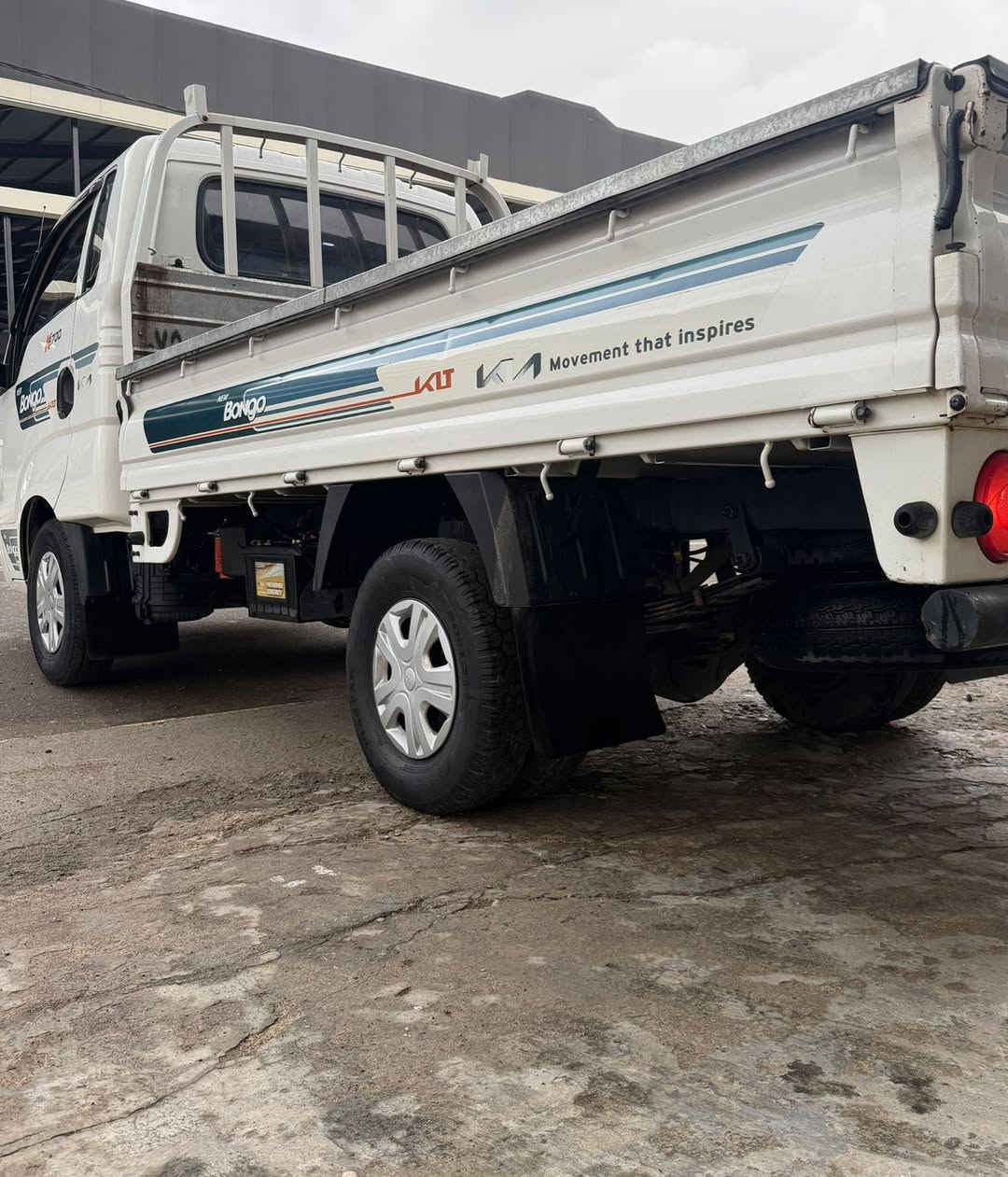 للبيع فقط
كيا 2023 رقم نينوئ مسطرة محرك2700 مكفولة من ضربه وصبغ ماشية60الف جاهزة من جميع نواحي ***********
