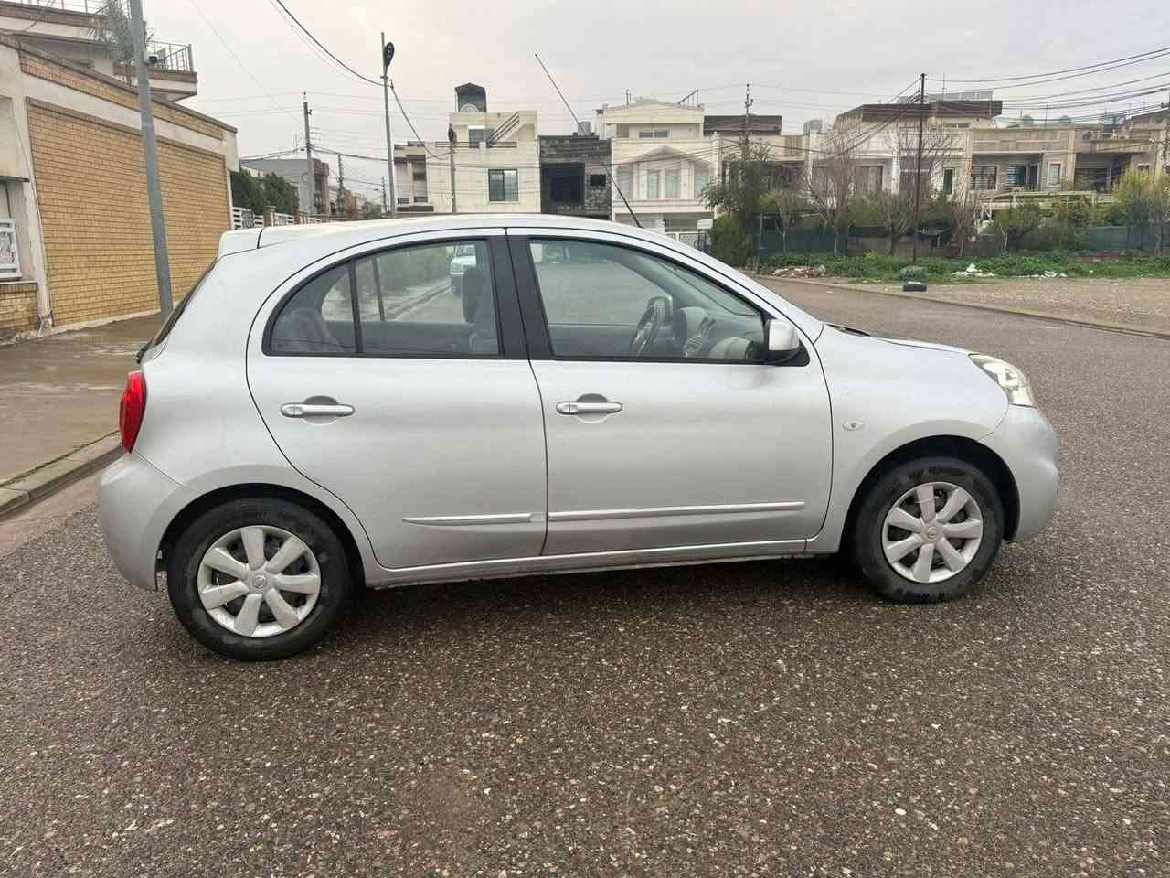 نيسان ميكرا ٢٠١٩ ي خه ليجي
سه يا ره كي زور جوان و خاوينه 
به شه رتي گير و مه كينه و به ناو كردن 
فه حسو هه زه ي نوييه ره قه م سه نه ويشي تا ٢٠٣١ نوييه 
٢ سويجي بيلادي له كه له و به ناوي خومه 
سه يا ره كه بي سبو غو بي ته عديله  ده عامي لو ده عامي به شه رت  
سعر ١٠٣ $ كه مه ك مه جال
شوين ؛ هه ولير
ره قه م ته له فون ؛ ***********
